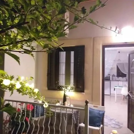 Lägenhet Anelia's Luxury In Corfu